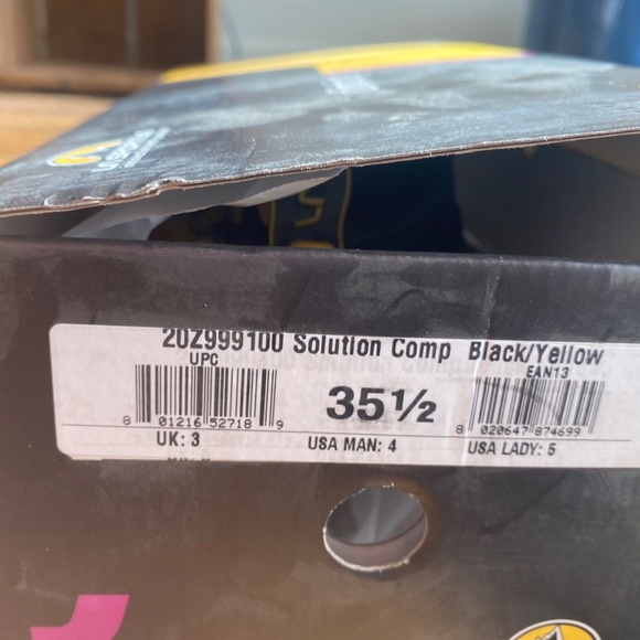 La Sportiva Solution Comps Unisex EU35.5 Climbing Shoes - Picture 6 of 7